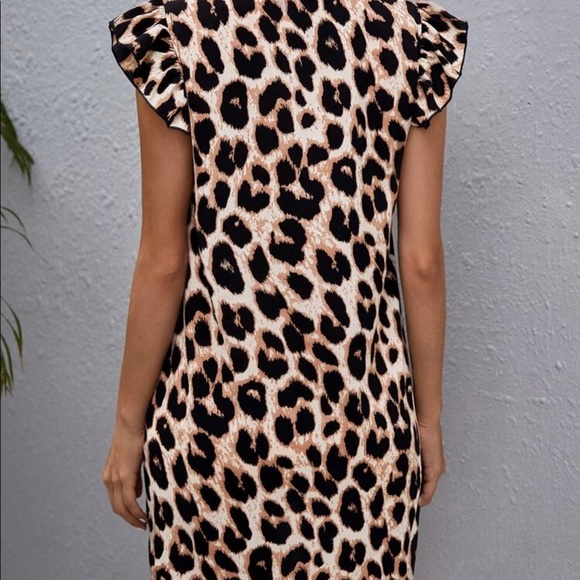 Gorgeous NWT Ruffle Armhole Leopard Dress - Picture 5 of 5